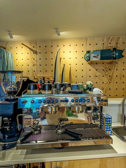 Koffiehoek met espressomachine