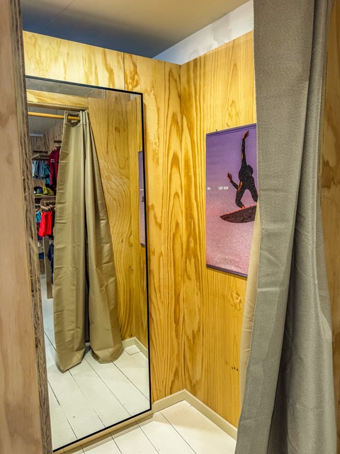 Paskamer in de shop